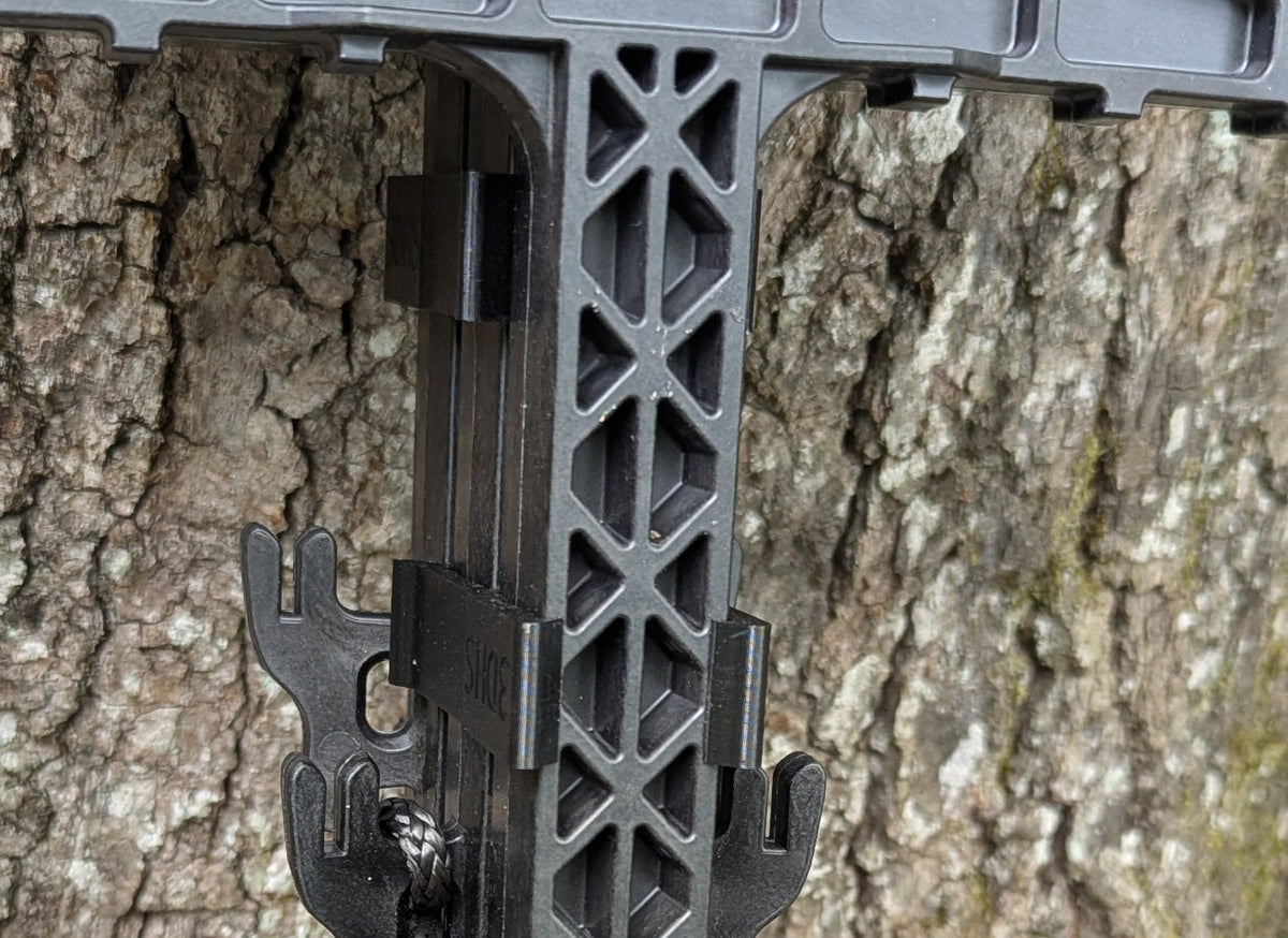 3D Hunting Solutions Latitude Carbon SS climbing sticks with Stick Wranglers management system, two-stick stack setup for secure climbing.