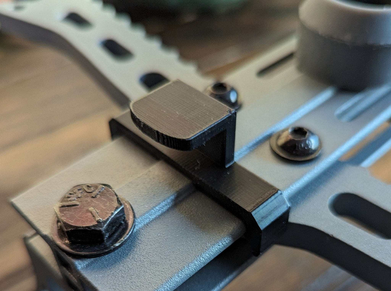 Hawk Helium Amsteel Spooler for climbing sticks from 3D Hunting Solutions, showing the spooler device with Amsteel rope.