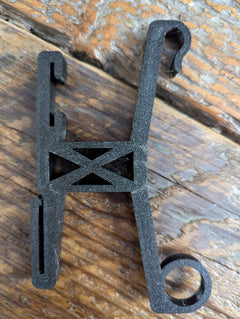 Multi spool rope keeper for saddle hunting gear hoist by 3D Hunting Solutions, showing compact rope organization tool
