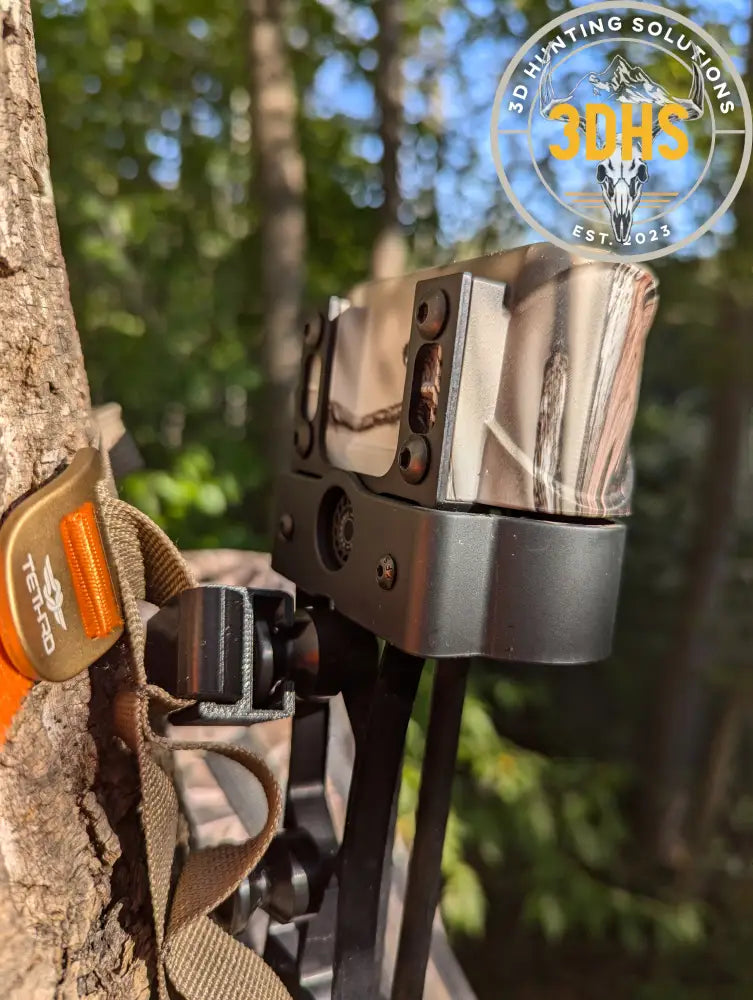 Archery Quiver Caddy for Mathews SpiderClaw / LowPro - 3D Hunting Solutions