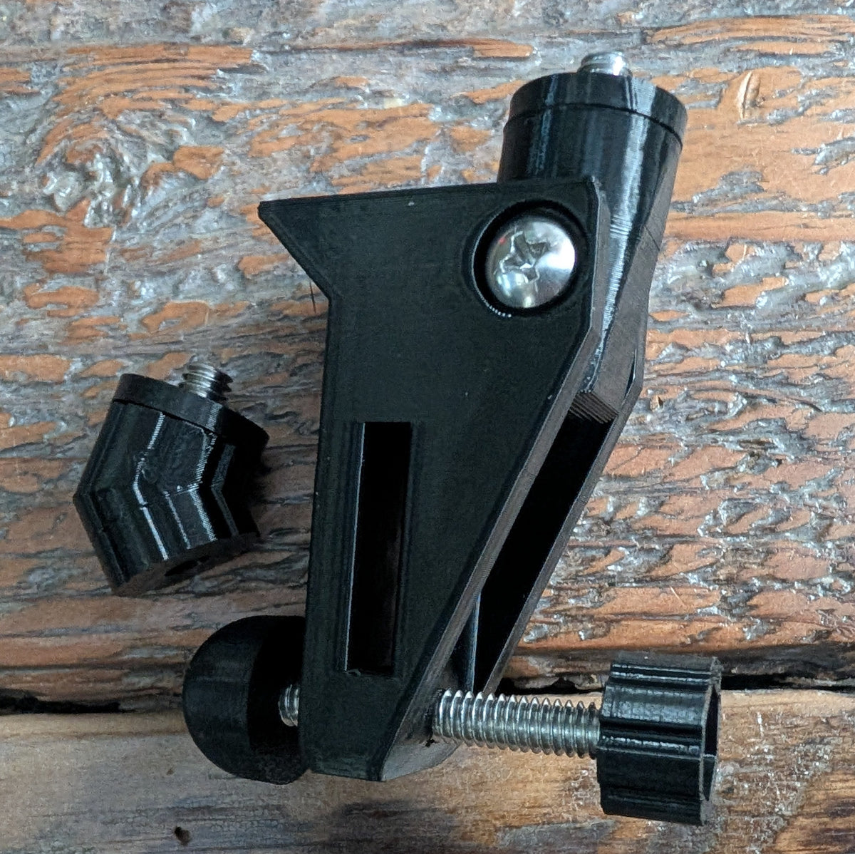 3D Hunting Solutions Blindside 360 camera mount attached to a hunting blind for 360-degree wildlife filming.