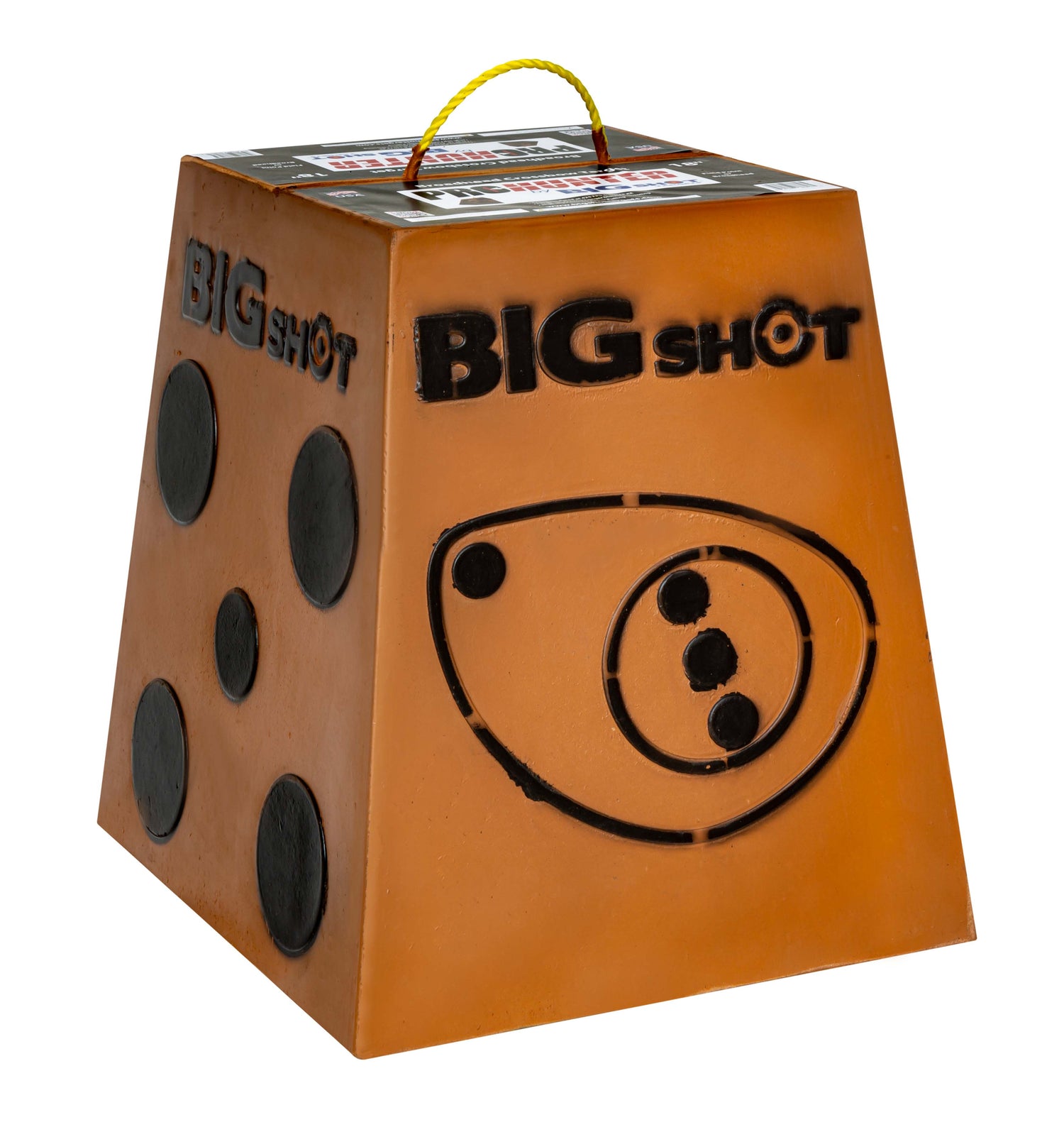 BIGshot Archery Pro Hunter 18-inch archery target bag with detailed target face for practice and training.