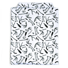 Bow Crew Apparel Bucks & Bogeys golf polo T-shirt featuring a stylish design for bow hunting and golf enthusiasts.