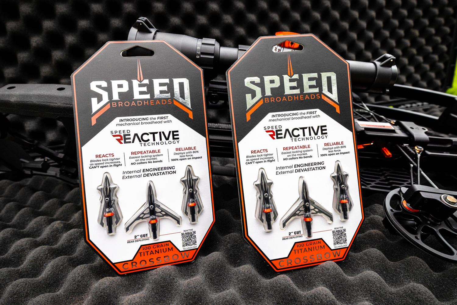 Crossbow Titanium 100 broadheads by Speed Broadheads with sharp blades and sleek design for hunting or target shooting.